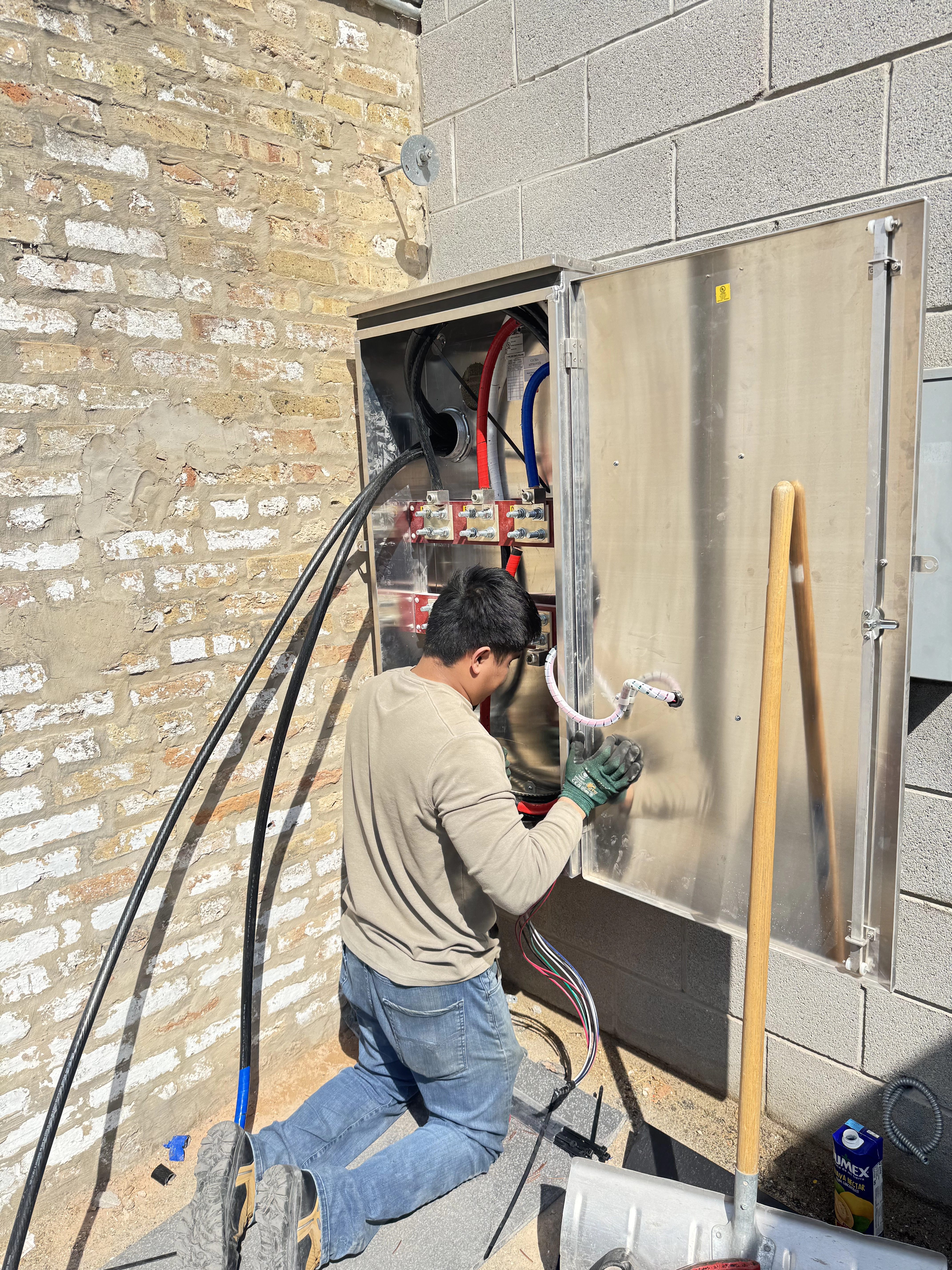 Previous electrician and box